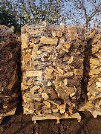 Tűzifa akác hálós 1,75m3